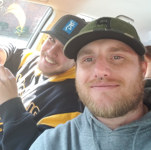 Meet your Posher, Dominic - Picture 5 of 5